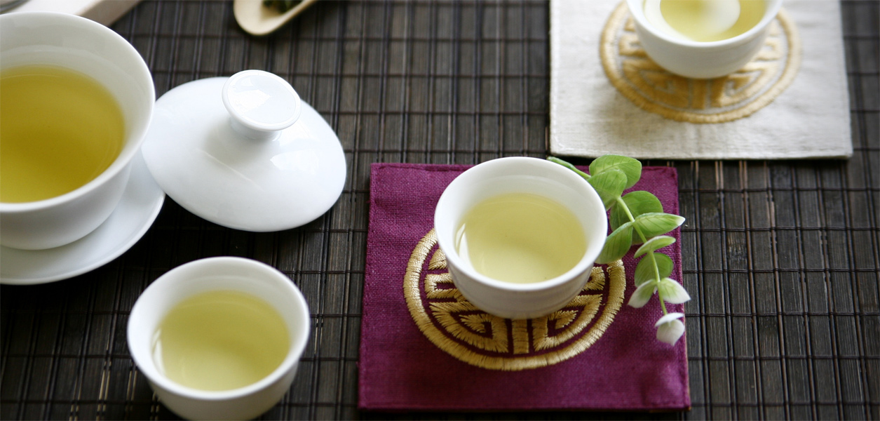 台湾茶の中から阿里山で作られた緑茶の写真です